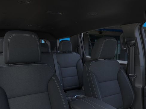 New 2026 Chevrolet Traverse LT w/ Midnight/Sport Edition FWD image 24