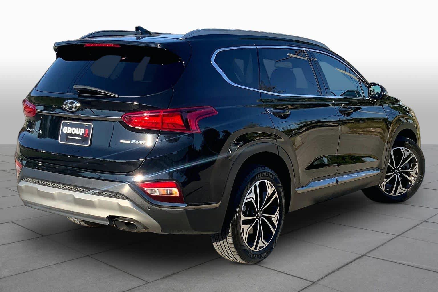 Used 2020 Hyundai Santa Fe Limited AWD/4WD image 12