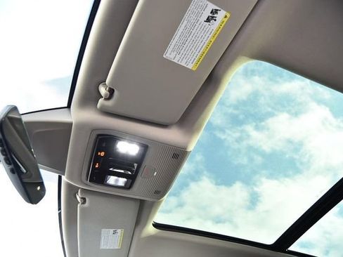 New 2026 Volkswagen Atlas SEL image 21