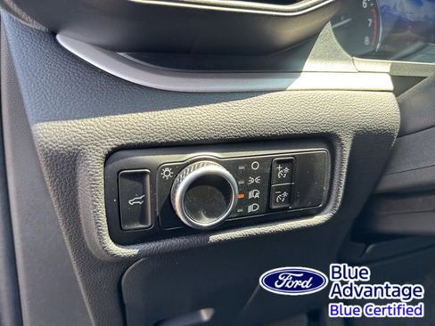 Certified 2023 Ford Explorer XLT image 18