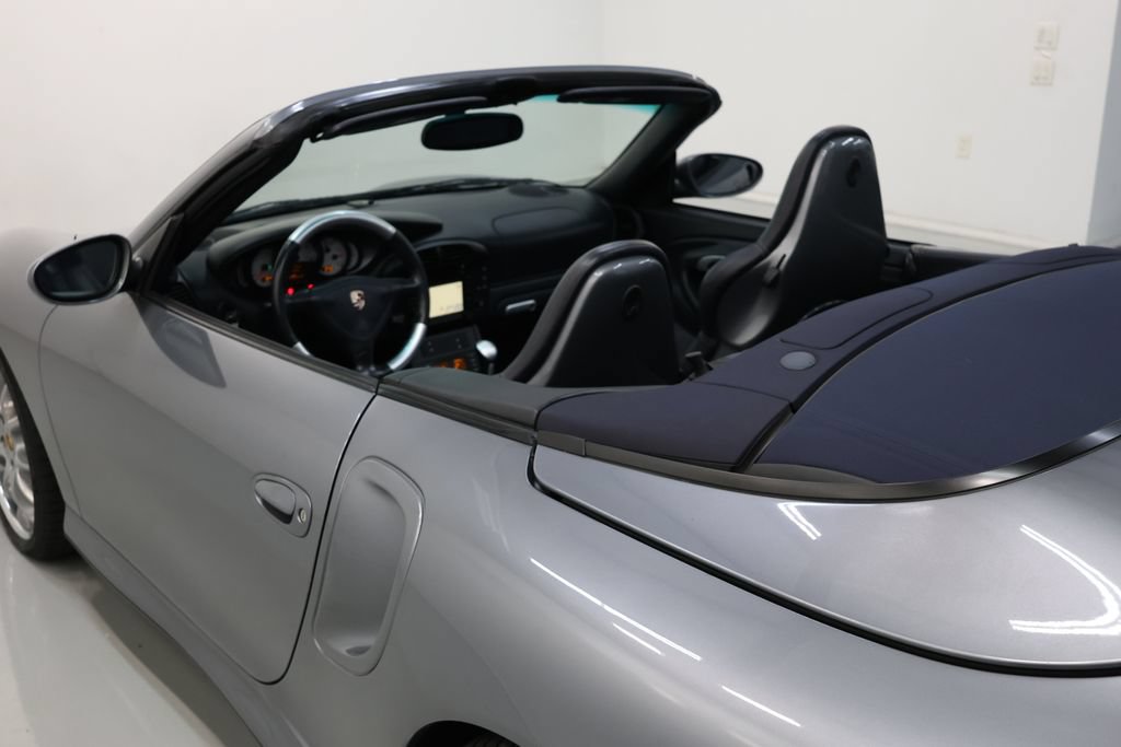 Used 2004 Porsche 911 Turbo AWD/4WD image 49