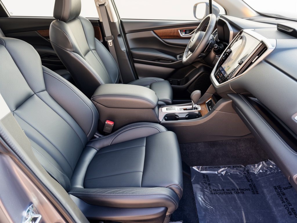 Used 2024 Subaru Ascent Touring AWD/4WD image 30