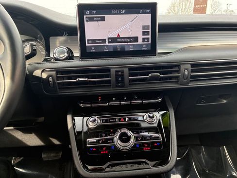 Certified 2022 Lincoln Corsair AWD w/ Premium Package image 15