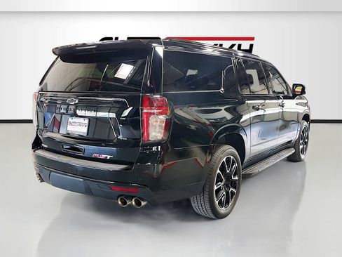 Used 2024 Chevrolet Suburban RST w/ Sport Performance Package AWD/4WD image 7