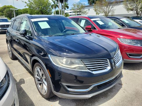 Used 2018 Lincoln MKX Reserve FWD image 2
