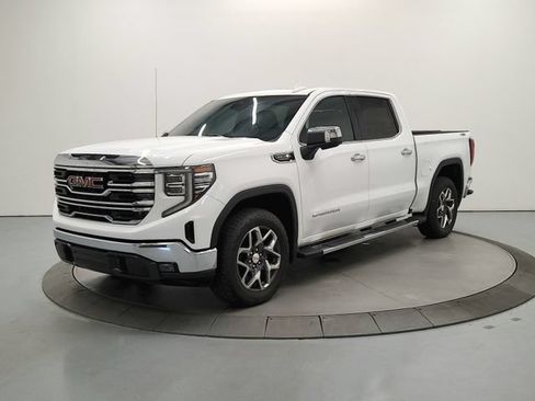 Used 2025 GMC Sierra 1500 SLT w/ SLT Premium Package AWD/4WD image 3