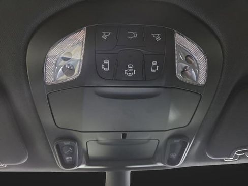 New 2026 Chrysler Pacifica Select image 26