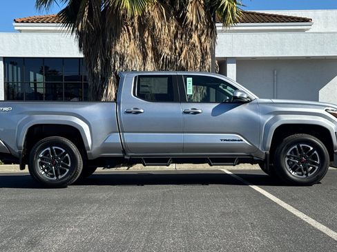 New 2025 Toyota Tacoma TRD Sport image 3