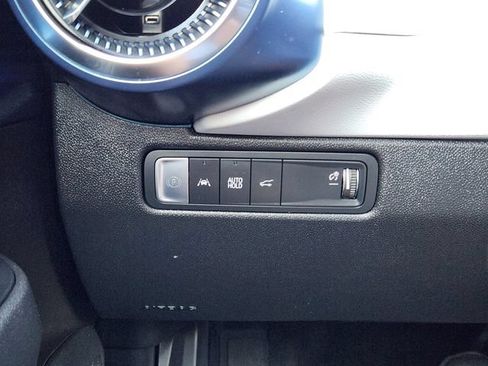 Certified 2024 Chevrolet Equinox EV LT FWD image 24