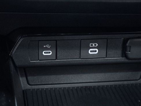 New 2026 Toyota Prius Plug-In Hybrid w/ Limited Premium Package image 24