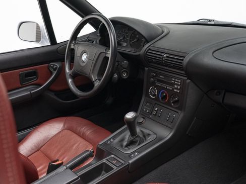 Used 1996 BMW Z3 1.9 image 35