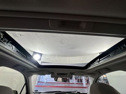 Used 2018 Subaru Forester 2.5i Premium image 23