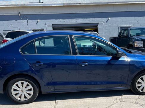 Used 2013 Volkswagen Jetta Sedan FWD image 8