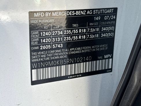 Certified 2024 Mercedes-Benz EQB 300 4MATIC image 19