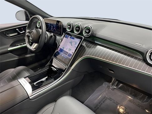 Used 2025 Mercedes-Benz C 300 4MATIC Sedan image 12