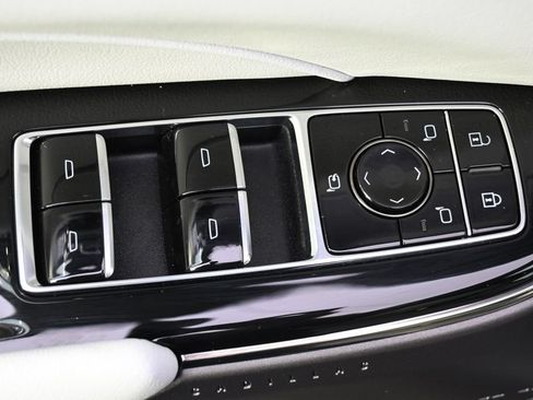 New 2026 Cadillac Lyriq Luxury AWD/4WD image 23