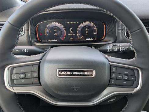 New 2026 Jeep Grand Wagoneer Limited w/ Premium Group II AWD/4WD image 9