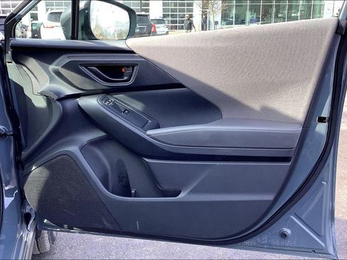 Certified 2025 Subaru Crosstrek 2.0i Premium image 27