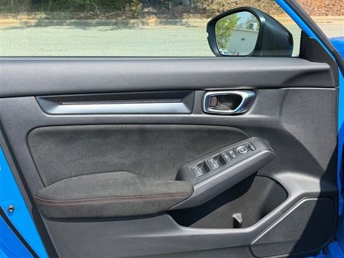 Used 2025 Honda Civic Type R image 10