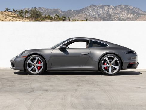 Used 2024 Porsche 911 Carrera 4S AWD/4WD image 2