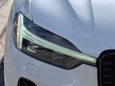 New 2024 Volvo XC60 T8 Plus w/ Protection Package Premier image 16