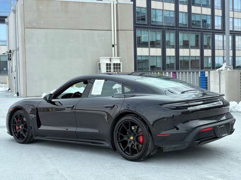 Used 2023 Porsche Taycan GTS image 3