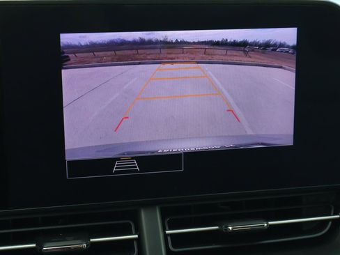 Used 2025 Chevrolet Trax LS w/ LS Convenience Package image 26