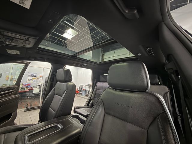 Used 2024 GMC Yukon Denali AWD/4WD image 30