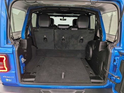 Used 2023 Jeep Wrangler Sahara w/ Cold Weather Group image 33