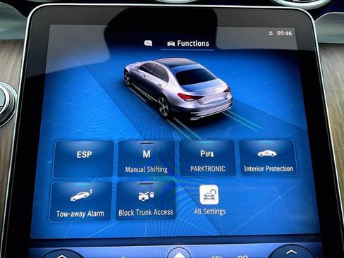 Used 2025 Mercedes-Benz C 300 Sedan image 24