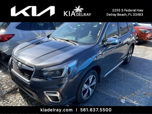 Used 2021 Subaru Forester Touring image 4