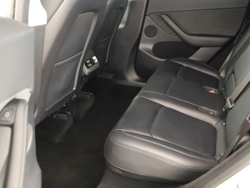 Used 2023 Tesla Model Y Performance AWD/4WD image 26