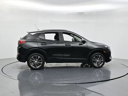 Used 2022 Buick Encore GX Select w/ Experience Buick Package AWD/4WD image 2