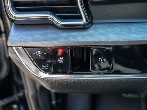 Certified 2023 Kia Sportage X-Pro Prestige AWD/4WD image 18