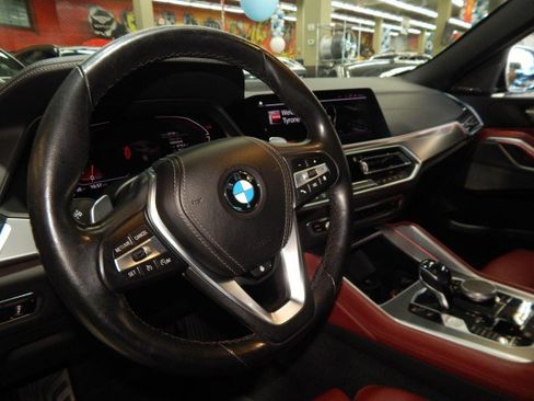 Used 2021 BMW X6 xDrive40i w/ Premium Package image 16