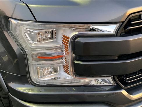 Used 2018 Ford F150 Lariat w/ Equipment Group 502A Luxury AWD/4WD image 26