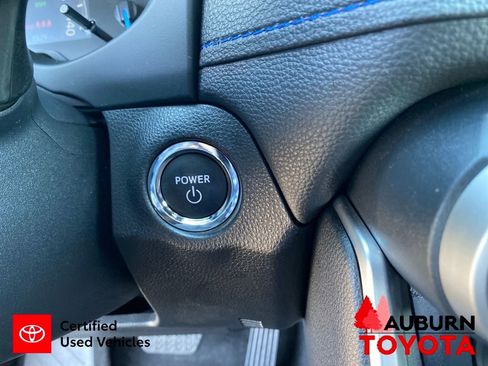 Certified 2025 Toyota RAV4 SE AWD/4WD image 38