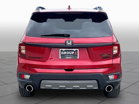 Used 2023 Honda Passport TrailSport image 5
