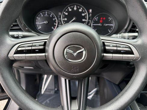 Used 2020 MAZDA CX-30 FWD image 11