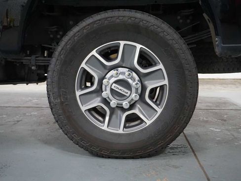 Used 2024 Ford F250 Lariat w/ Lariat Ultimate Package image 9