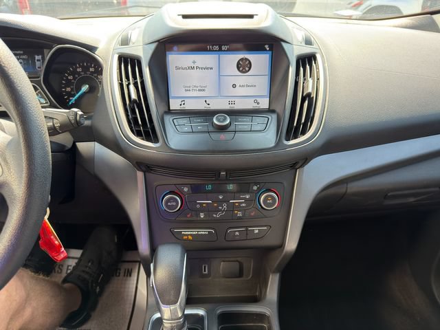 Used 2018 Ford Escape SE w/ Ford Safe & Smart Package AWD/4WD image 21