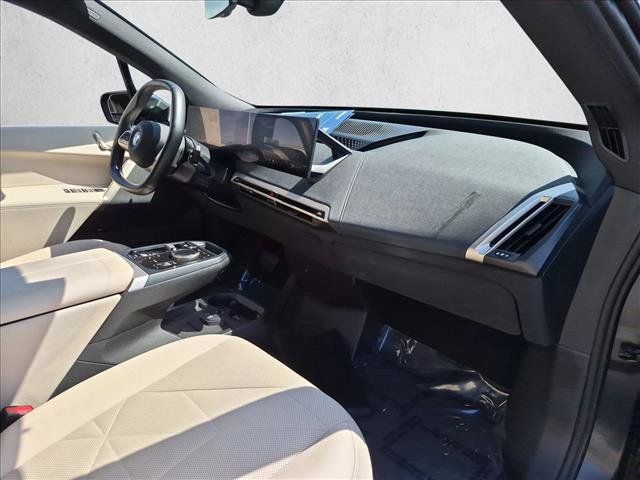 Certified 2024 BMW iX xDrive50 w/ Sport Package AWD/4WD image 23