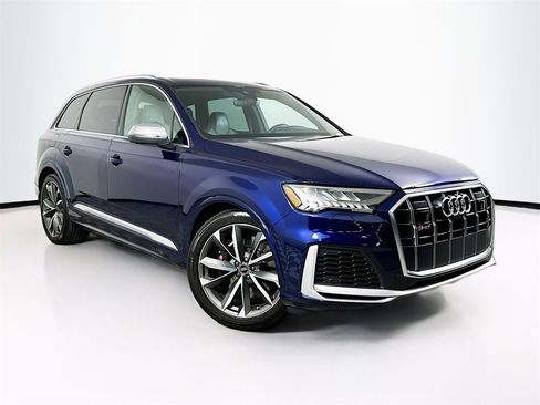 Used 2022 Audi SQ7 Premium Plus w/ SQ7 Executive Package image 1