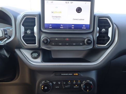 Used 2024 Ford Bronco Sport Big Bend AWD/4WD image 19