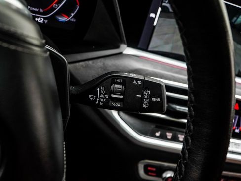 Used 2022 BMW X7 xDrive40i w/ Premium Package image 34