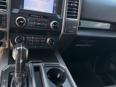 Used 2019 Ford F150 Raptor w/ Equipment Group 802A Luxury AWD/4WD image 9
