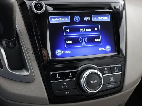 Used 2016 Honda Odyssey SE image 28