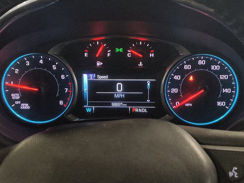 Used 2018 Chevrolet Malibu LT w/ Leather Package FWD image 23