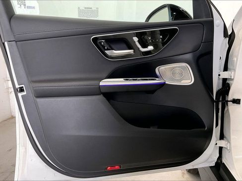 New 2026 Mercedes-Benz GLC 300 4MATIC image 10