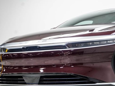 Used 2024 Lucid Air Touring AWD/4WD image 2
